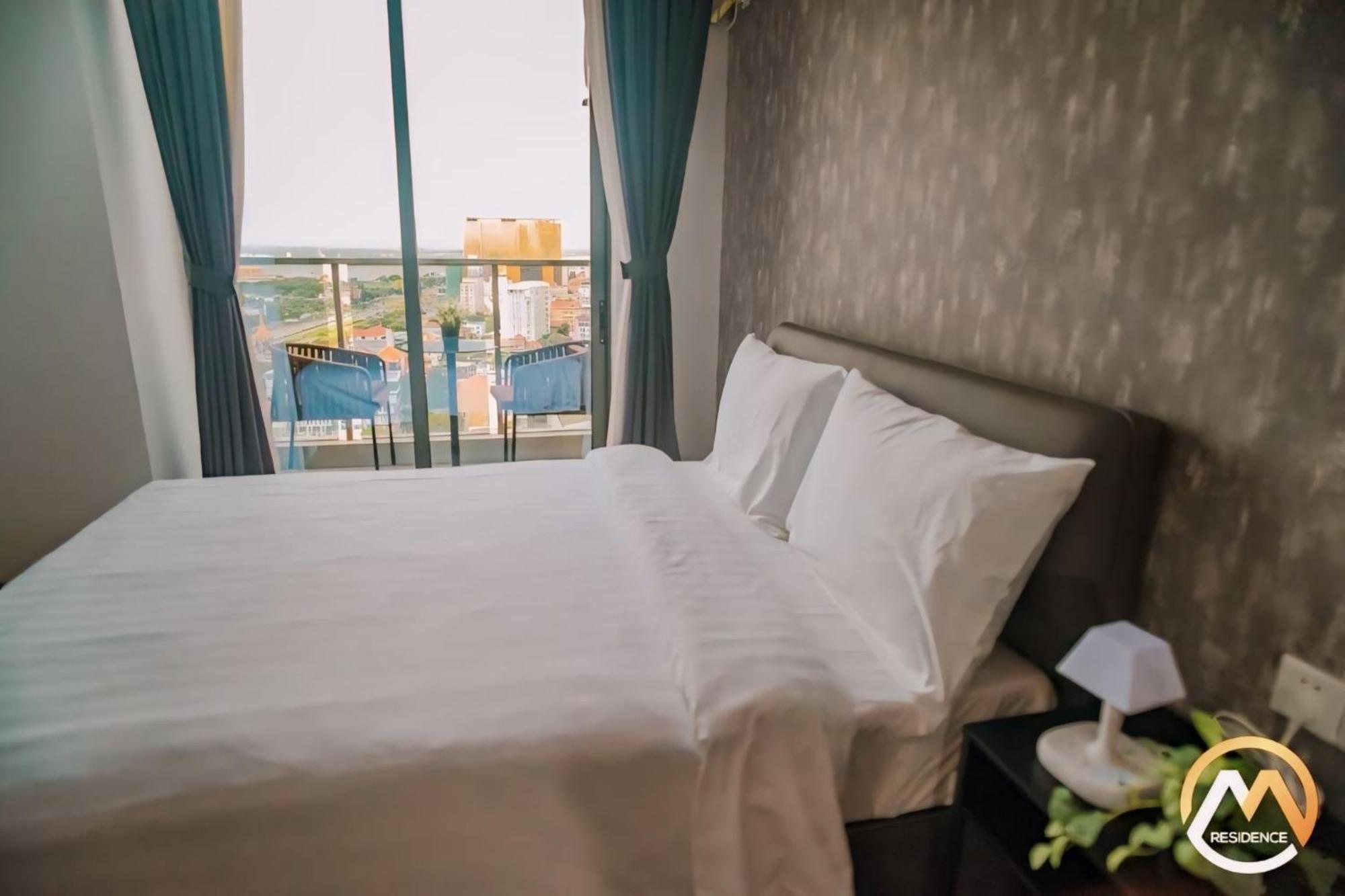Hotel Serviced Condo Unique Infinity Pool With Mekong River View بنوم بنه المظهر الخارجي الصورة