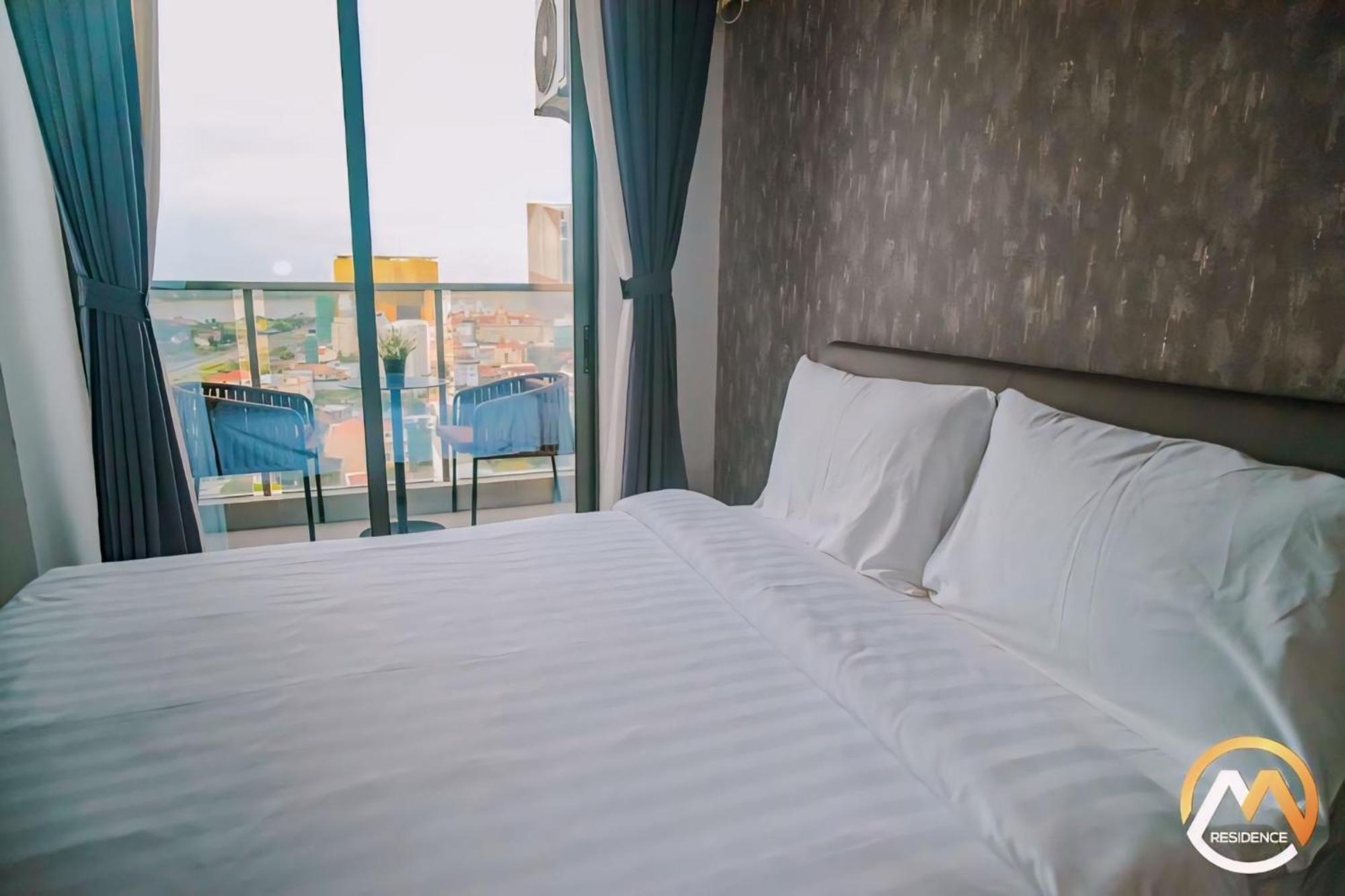 Hotel Serviced Condo Unique Infinity Pool With Mekong River View بنوم بنه المظهر الخارجي الصورة
